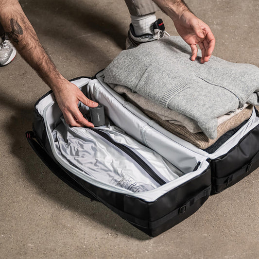 Comparing the 2025 hottest travel vacuum bags and one that stands out